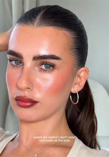 Fresh No-Concealer Makeup Look with Skin Tint: Easy Summer Routine