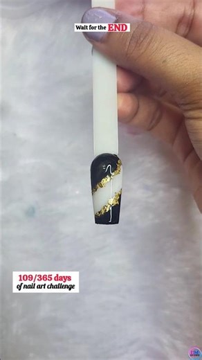 Foil paper nail art 💅 #nails #naildesign #nailart #diy #nailtech