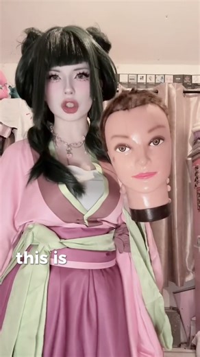 ꒰ᐢ . chanel . ᐢ꒱₊ on Instagram: "millenial pause. truly beautiful .. stylingmy wig from taobao tha i bought using @dogegoo_official a reminder if u wanna hop on the taobao grind u cna use my tutorials or hit me uupp #maomao #maomaocosplay #wigstyling #taobao #cosplaywigs"