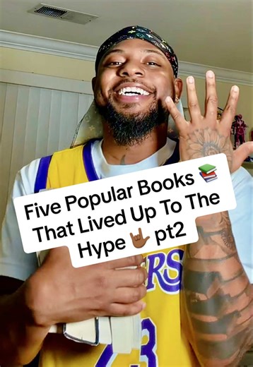 5 Popular Books📚 That Lived Up To The Hype 🤟🏾🤩 (Had to see if I still had it…2000s style😅) • • • #BookTok #bookishthoughts #bookhumor #bookrecommendations #bookreview