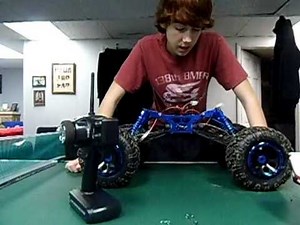 Integy 1/8 IRock Crawler Review