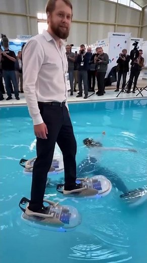 Aqua Shoes vs Electric Water Shoes Which is BEST for Water Sports?