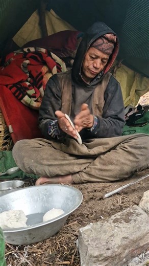 Traditional Himalayan Cornbread (Makai ko Roti)