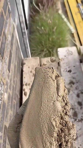 When the apprentice connects 📲 #bricklaying #apprentice #playlist #construction | Precision Brickworks