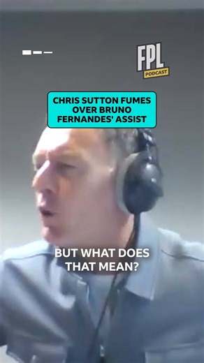 Should Fernandes really have been credited with an 'assist' for Sesko’s goal?⚽️@chris_sutton73 isn’t convinced 👀#BBCFootball #FPL #MUFC