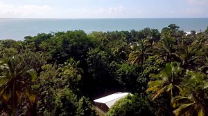  #Madagascar can:  Strengthen its private sector  Create jobs ...