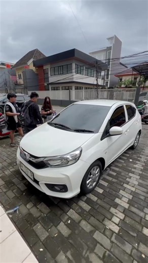 Infoo yg mau rental mobill cukup diam di tempat kita antar jemput sappo 🙌😇 WhatsApp: 085398788798 #rentalmobil24jam #rentalmobilmurahmakassar #rentalmobilindonesia #rentalmobil #rentalmobilmakassar