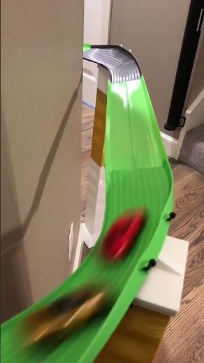 Super Diecast Downhill Racing On 26ft Custom 3D Printed Track