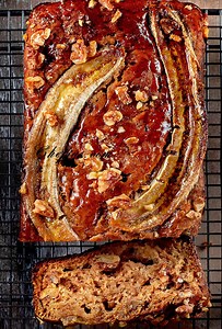 Banana Bread recipe with Walnuts - Chefjar