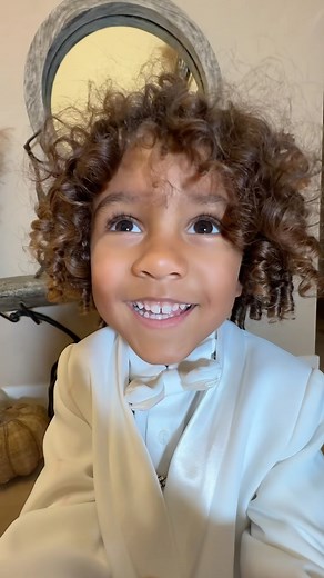 Jason Derulo on Instagram: "Asked my son to film me while I dance but was actually filming him 😂🥺😂🥺 @jasonking #MakeMeHappy"