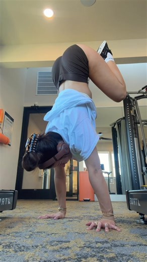 #handstand #handstandpress | handstand