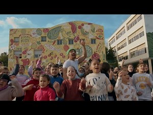 MACACO CON LA GASOL FOUNDATION. BAILO LA PENA.