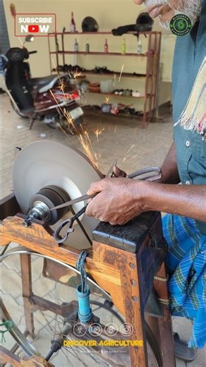 Amazing Manual Scissor Sharpening Machine 😍