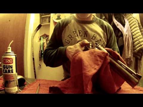 Colt Anaconda .44 magnum cleaning