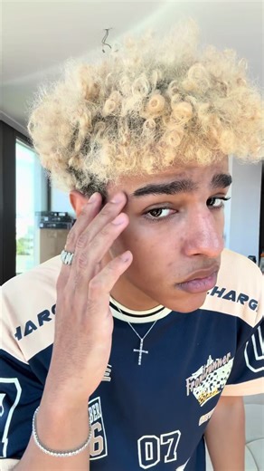 Spontane Haarfarbe: Von Blond zu Rot, Pink oder Grün?