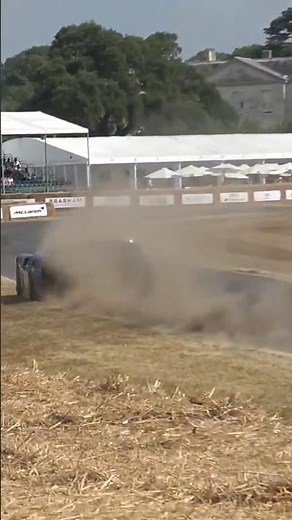 World's Fastest Electric Road Car (1360bhp NIO EP9) Gets On The Grass At Goodwood Festival of Speed.