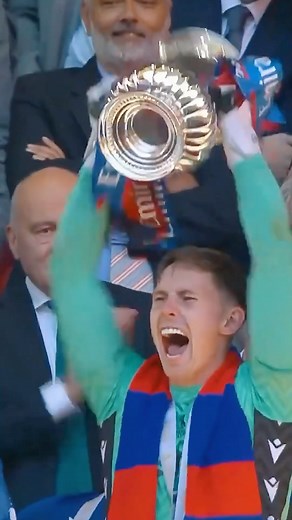 That was for you, Dad ❤️ | Dean Henderson