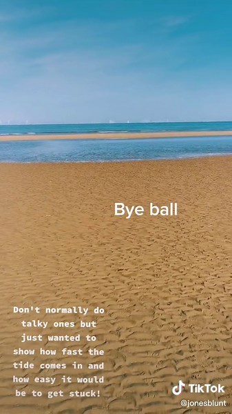 Fast Coming Tide at Talacre.Harbourville Tide