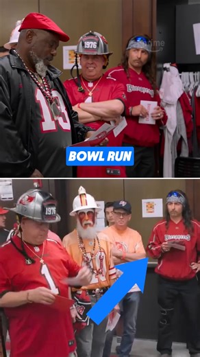 NFL on Prime Video | When these Bucs fans wrote letters to their favorite players with Baker Mayfield in the room ❤️ | Instagram