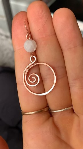Natalia on Instagram: "Day 4: Simple + Elegant Earring Series So many fun ways to make hoops and swirls, in endless variations! That’s why wire wrapping is such a fun hobby, in that you don’t need that many tools or wire gauges to start, and you can still make such an array of different designs! Creationsthatrock.com for my jewelry!💍✨🍃💎 • • • • • • #wirewrappedjewelry #wirewrapping #handmadejewelry #jewelrytutorial #diyjewelry #jewelrymaking #tutorials #handmadeearrings #