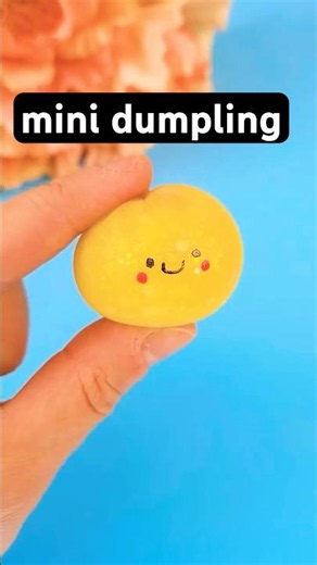 DIY Glittery Dumpling Squishy