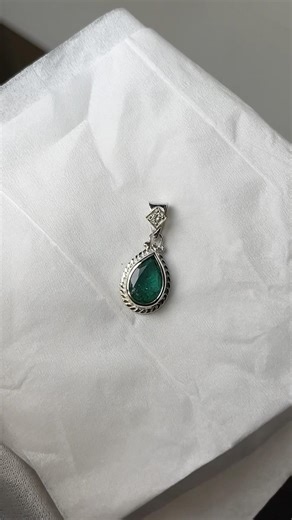 Emerald & Diamond Locket | Handcrafted Luxury #jewelry #jewellery #locket