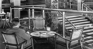 23 Vintage Photos of Heathrow Airport, London in the 1950s