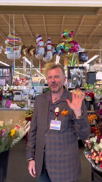 Creating Stunning Fall Floral Table Arrangements