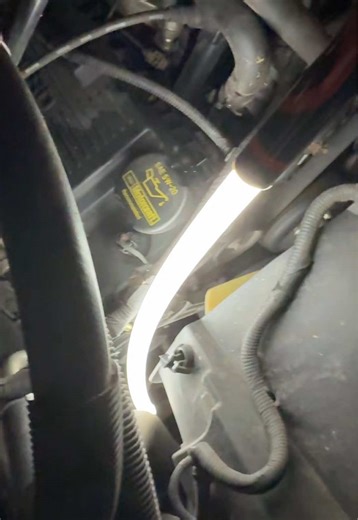 Flexible LED Flashlight for Versatile Use