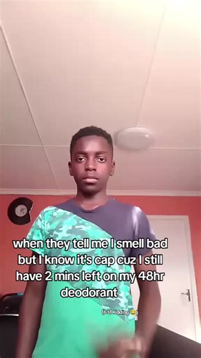 Funny Reactions to Smelling Bad Critiques