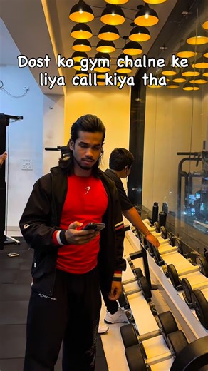 𝐈𝐒𝐇𝐀𝐍𝐊 🇮🇳 on Instagram: "Tag your disco dancer dost 😂🫵🏻. . . . . #gym #fitness #funny #comedy explore"