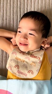 My Tiny Buds remedies for summer! 💛💛💛 loving their newest Sun out sunscreen its non-sticky and water resistant also. 🌞 #sunscreen #summer #tinybuds #tinybudsbabyph #sunout | MommyJana&Alonzo