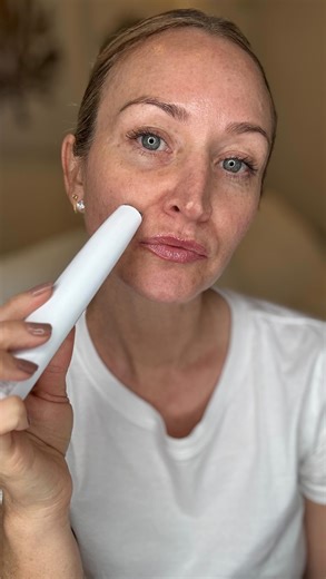 NuFACE on Instagram: "Introducing the NEW! FIX MicroWand 🪄 With NuFACE Co-founder & Microcurrent Aesthetician @teravaldez ⚡️ Available NOW on NuFACE.com!"