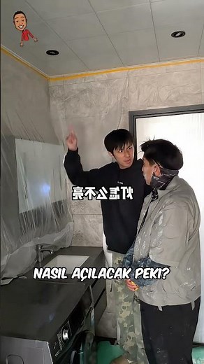 Everything about this master is REVERSE! 👀🤣