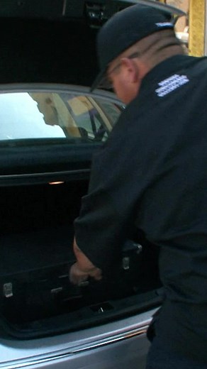 171K views · 2.9K reactions | You’ll never guess how much these skeleton bones are worth! | Storage Wars on A&E | Facebook