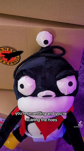 Leela's find you out little man, better run #nibblerfuturama