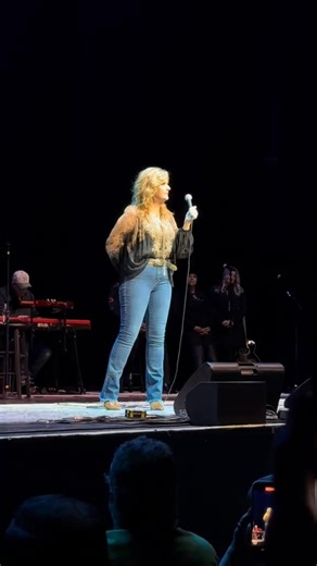The Song Remembers When 🫶🏻🫶🏻#trishayearwood | Sunset Highway