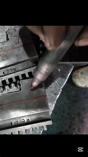 Chuck Jaws Cutting 🛑#chuck #jaws #cuttingskills