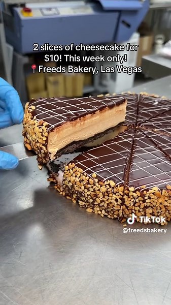 2 Slices of Cheesecake for $10 in Las Vegas