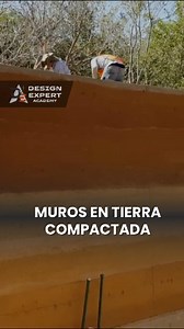 🏡💪 Casas resistentes… hechas de tierra 🌱 Un método milenario que hoy construye hogares sostenibles, confortables y únicos. #ConstrucciónSostenible #ingenieria #arquitectura #construction | Design Expert