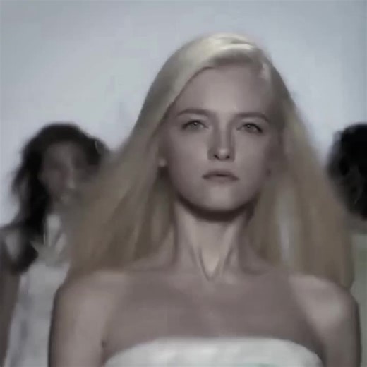 Winter Makeup Tutorial for Fashion Lovers