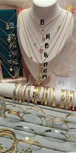 Join our LIVE and get exclusive promotions!