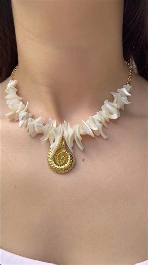 Handmade natural shell necklace with 18k gold plated pendant #jewelry #necklace