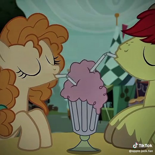 #BrightMac & #PearButter the perfect couple!❤️‍🔥 #mlp #mylittlepony #applejackparents