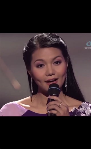 Duet with billions of views: Tears of Dai Trang | #shorts