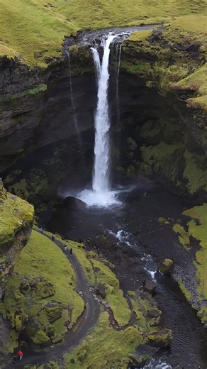 Courtney Victoria Photography | A glimpse of our Icelandic trip last month with @sirenadventuresuk From piling into the van early morning to capturing some of our... | Instagram