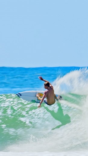Snapper Rocks, Gold Coast, Australia | RAW DAYS | NobodySurf