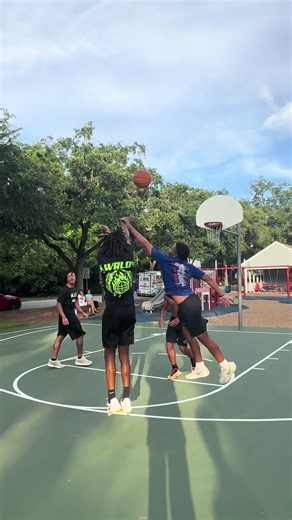 JOSH WITH THE TUFF 3 FOR THE GAME WINNER 🎯🌞🐦‍🔥🔥 #ŁÏT🔆 #litbasketballassociation #LBA #hoops #basketball
