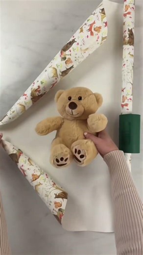3 ways to wrap spring gifts ☀️🌷 #diy #gift #giftideas #giftwrapping #spring #springcrafts