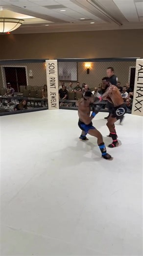 LELEO CODE CATCH THESE HANDS Subscribe to LeLeo Code on Facebook and get access to all LIVE EVENTS Video Credit @749studios #leleocode #leleocodefamily #mma #bjj #muaythai #kickboxing #boxing #leleocodeapproved #Leleocodemma #ko @topfans | LeLeo Code | Facebook